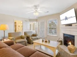 Spacious Condo w Peaceful Views-Lake Access-Free Tickets-Double Kitchens