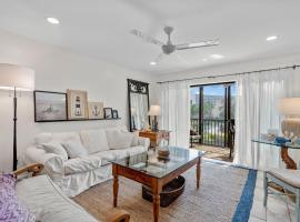 Modern beachfront condo, hotel in Sarasota