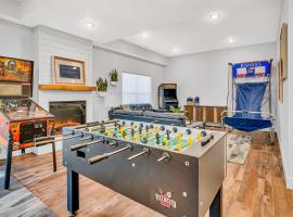 Wow-High End Decor-Golf Cart-Games-Free Attraction Tickets-Upgraded Amenities-Hot Tub, hotel v destinaci Hollister