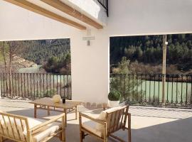 Casas Lacambra 7DORMITORIOS con piscina, barbacoa y vistas espectaculares, ξενοδοχείο σε Tolosa
