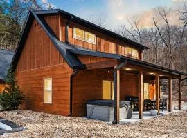 Private Hot Tub-Free Daily Tickets-Desk-Arcade-Cmty Indoor Pool-Firepit