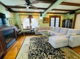 Victorian Condo