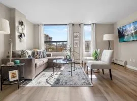 Calgary Beltline - a stylish condo stay!