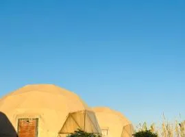 Rum warm bubble camp