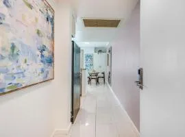 Bay View Beauty 1 Bedroom condo in Coconut Grove Parking Included