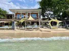 Mio Mio Beach