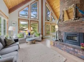 Charming Beach Cabin Close Beach Access