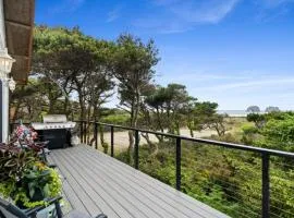 Oceanfront Family Cabin 4 Br Wrap-around Deck