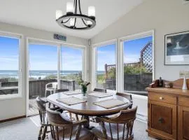 Oceanview 4BR Steps to Beach Family Retreat