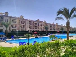 شاليه للايجار في العين السخنة قرية بالم بيتش