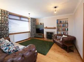 Parkhouse Villa in Ardrossan