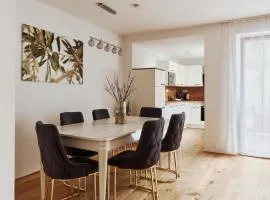 Symphony Apartments Vienna - Garden, Terrace and Grill