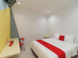 RedDoorz at Taman Galaxy Bekasi, hotel v destinácii Bekasi