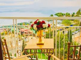 Palacio Taal view with balcony Tagaytay, resort in Kaybagal