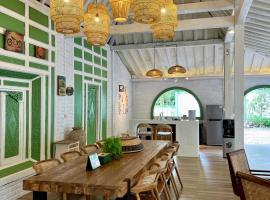 Sampai Villa nDalem Kaliurang, hôtel à Cangkringan
