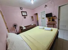 D & A Seaside Cottages