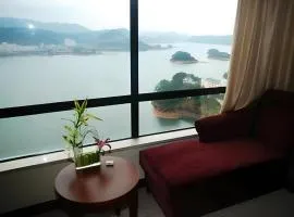 New Century Hangzhou Qiandao Lake Longting Hotel