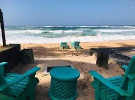 Luxury 4-BR Beach Front Villa with Staff