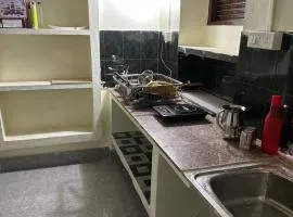Vijaya Nagaram Radhe Krishna home stay ,Ganga 1km