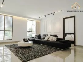 Georgetown Elegant Chanel-style KTV 4BR 18Pax A