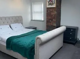 The Mount, 4 Bed in Leeds