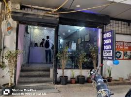 Hotel DownTown, מלון בניו דלהי