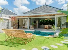 Honey Mandarin - 2BR Villa in Kerobokan