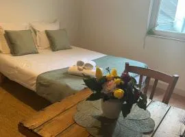 Studio CENTRE VILLE ANGERS 1ER ETAGE - 2 PERSONNES