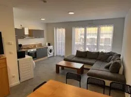 150m2 Maisonette 3 Schlafzimmer 2 Bäder und Balkon