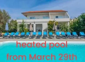 ROYAL CHOICE WITH POOL