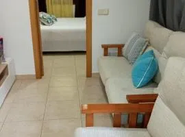 Piso fantástico- a 2 minutos andando del mar