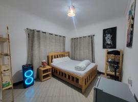 EMMY'S HIDE AWAY, albergue en Iringa