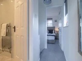 Glasgow-Parkhead, 2 bed with parking