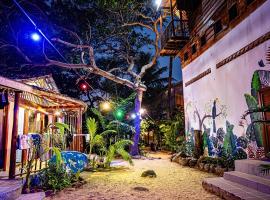 Easy Tiger - M'Pai Bay Beach, Koh Rong Sanloem, hôtel 3 étoiles à Koh Rong Sanloem