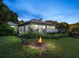 Applegarth Cottage - Whole House On 5 Acres, hotel v destinaci Robertson