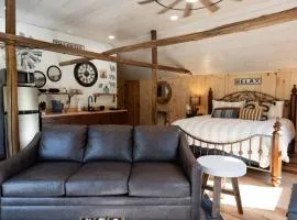 Couples Retreat - The HayLoft- Rustic Escape For 2