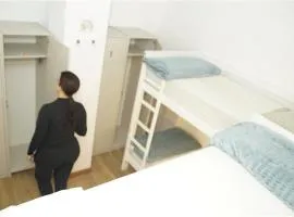 Aiora Hostel
