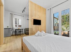 Carina Studios Lefkada 2, hotel a Ciutat de Lèucada