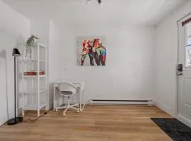 Le Petit Cozy, 1 CH, Bureau, Enfant-Jésus