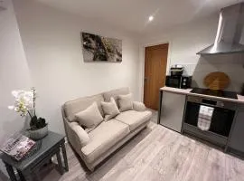 Apartment 2 The Baileys Cwm Sleeps 2