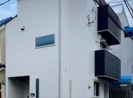 005T Y's INN Nakai Nakaji 2 新築3 LDK ベッド3台 新宿まで1駅 中井駅から徒歩5分 バスルーム乾燥機