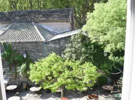 La Figuiere Fontaine de Vaucluse