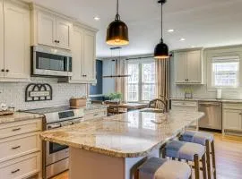3 Mi to Dtwn Greer Mountain-View Home!