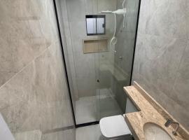 Loft super confortável, hotel v destinaci Itaberaba