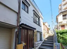 112T 楽逸グループ 新宿御苑 四谷 御苑 新宿まで9分 58m階建て 四谷三丁目駅から徒歩6分 家庭用テラス 新宿御苑 東京中心部