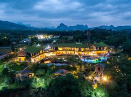 Satoyama Village, hotel v destinaci Lương Sơn