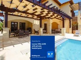 Luxury Villa AJ05 with private heated pool