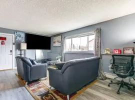 11 Mi to Kincaid Park Convenient and Cozy Apt!