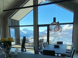 The Panoramic Chalet