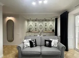 VIP Apartments on Kurmangazy 154/11